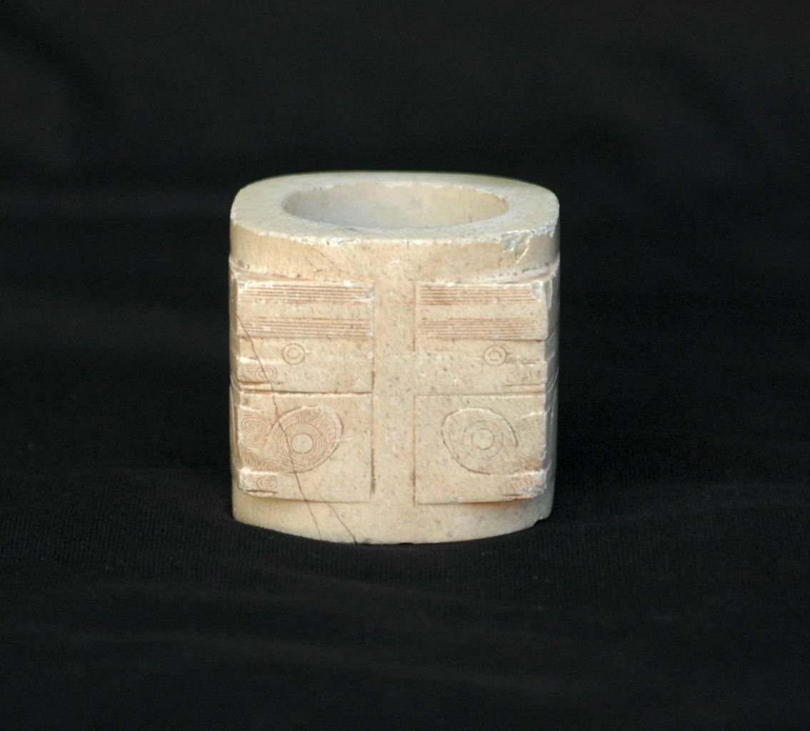 Light green jade - Han Dynasty